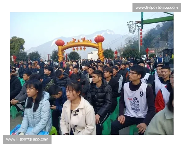 情怀无价！XX老将不离不弃，坚守初心令人动容！